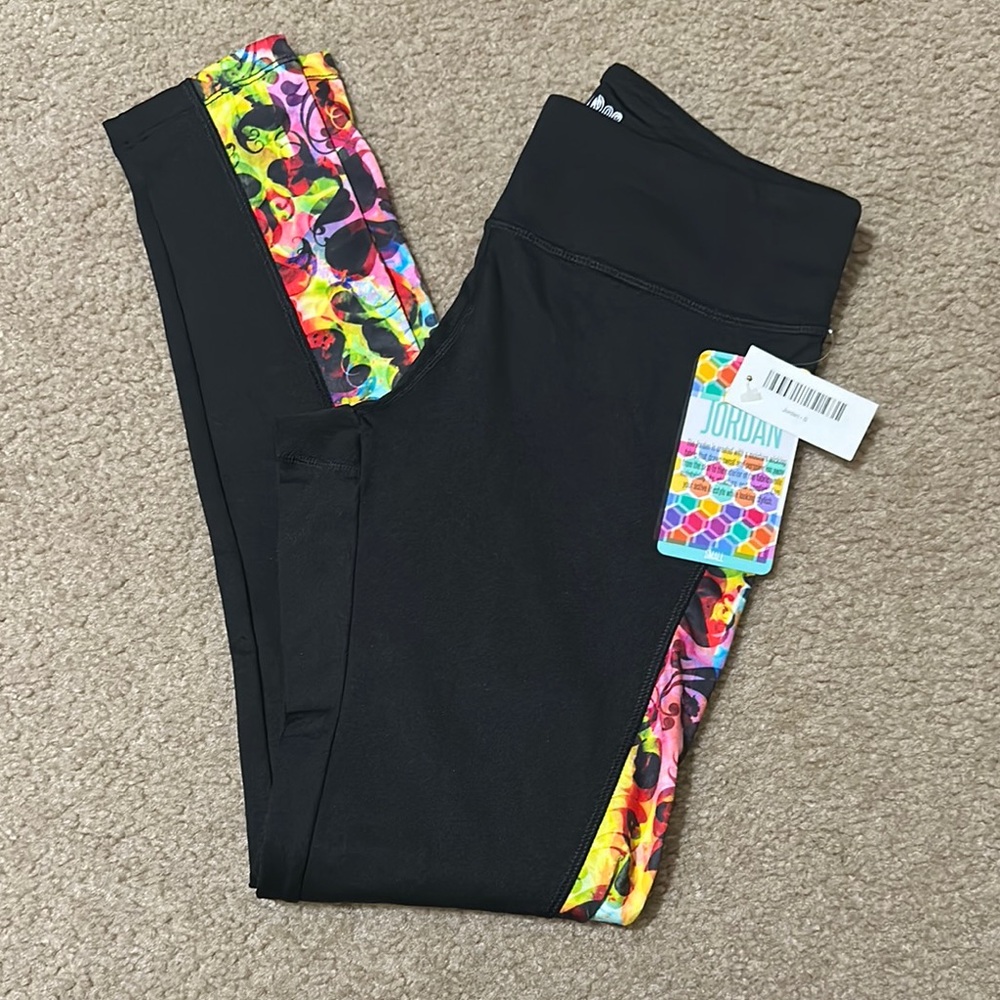 LuLaRoe Jordan Black and Multicolor Leggings - Size S